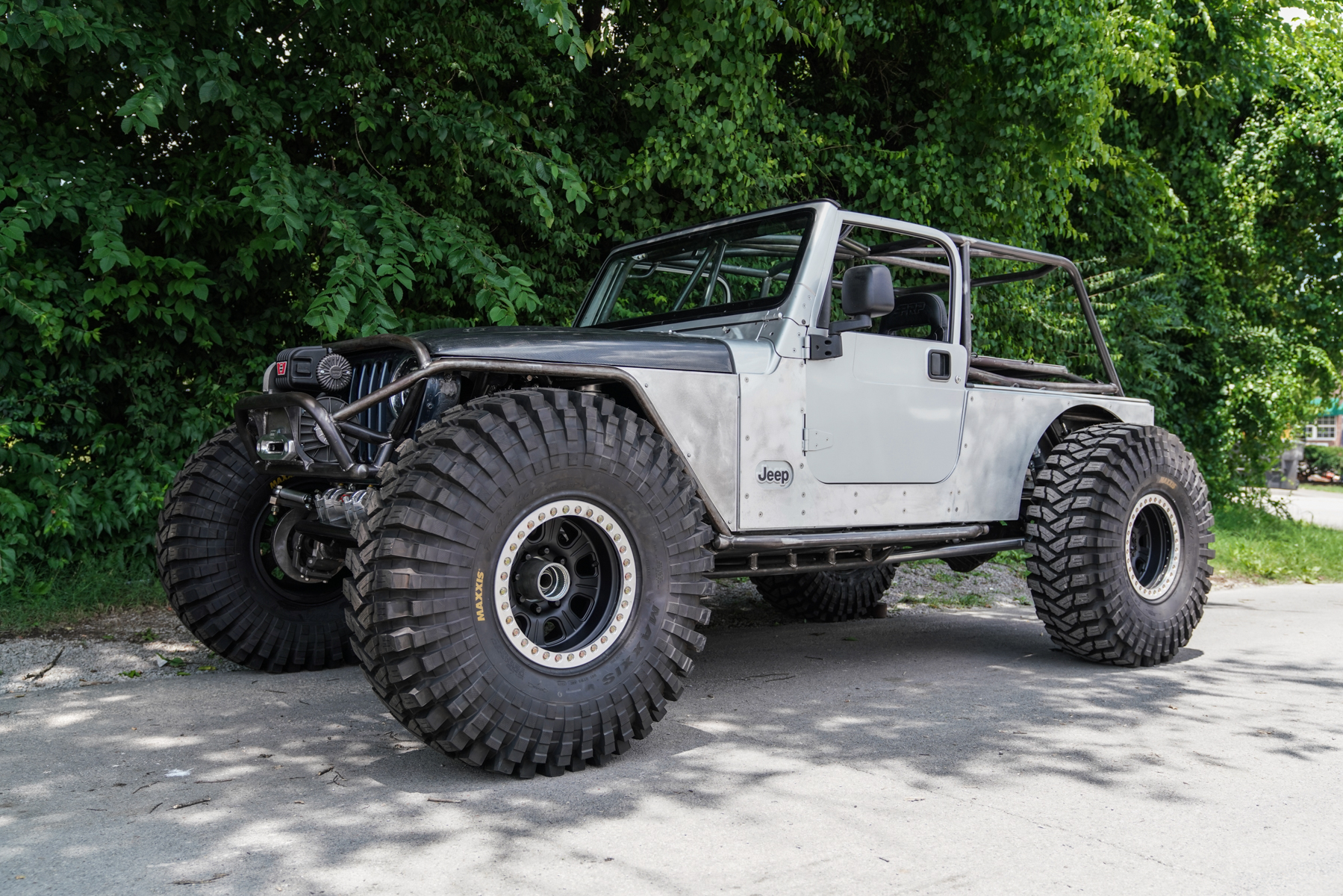 Troy's Turn Key Jeep LJ Chassis build by Wide Open Design